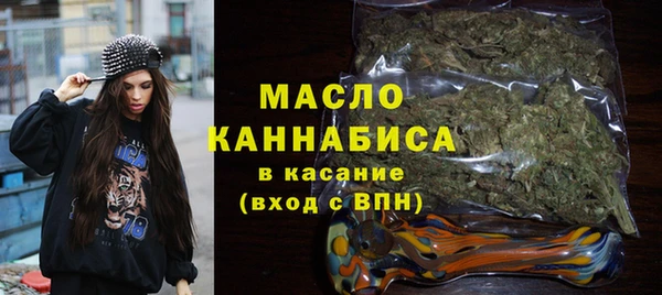 прущие крисы Лагань